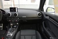 2017款奥迪RS3 2.5T Limousine自动