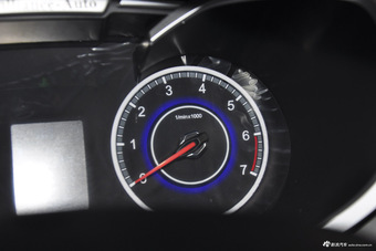 2016款中华V3 1.5L手动舒适型