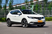 2017款逍客2.0L自动旗舰版 