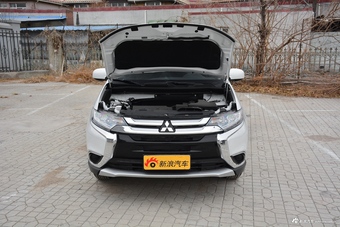 2018款欧蓝德2.0L自动两驱风尚版5座