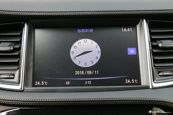 2018款英菲尼迪QX50 2.0T自动两驱时尚版