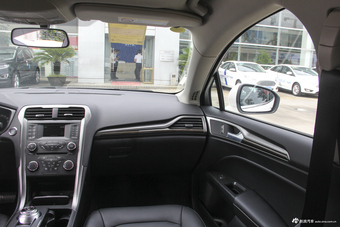 2018款蒙迪欧2.0T自动时尚型EcoBoost 200