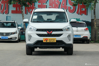 2018款五菱宏光S3 1.5L手动舒适型