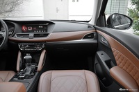 2016款宝沃BX7 2.0T自动 6座四驱旗舰型