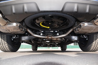  2016款宝沃BX7 2.0T自动 6座四驱旗舰型