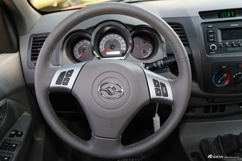 2016款黄海N1 2.3T手动柴油两驱超值版SD4AX604U