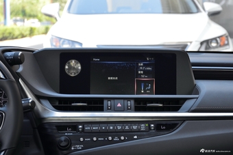 2018款雷克萨斯ES 2.0L自动200豪华版