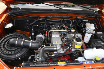 2016款黄海N1 2.3T手动柴油两驱超值版SD4AX604U