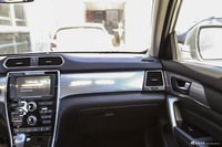 2017款哈弗H2 1.5T手动两驱舒适型红标