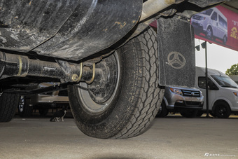 2016款战旗2.0L手动CK豪华型 国IV