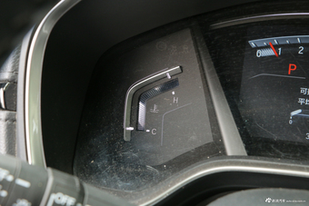 2017款CR-V 1.5T 240TURBO自动四驱豪华版