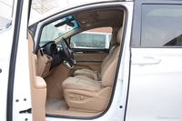 2017款别克GL8 2.0T自动28T豪华型