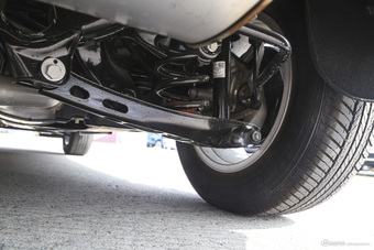 2017款昂科威1.5T自动两驱精英型20T