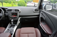 2017款科雷嘉2.0L自动四驱尊贵版