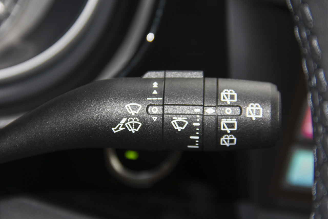 2016款锐腾 1.5T自动inkaNet豪华版