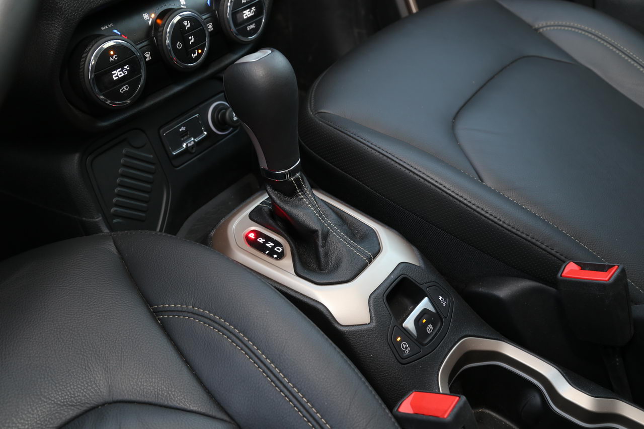 2016款自由侠1.4T自动智能版 