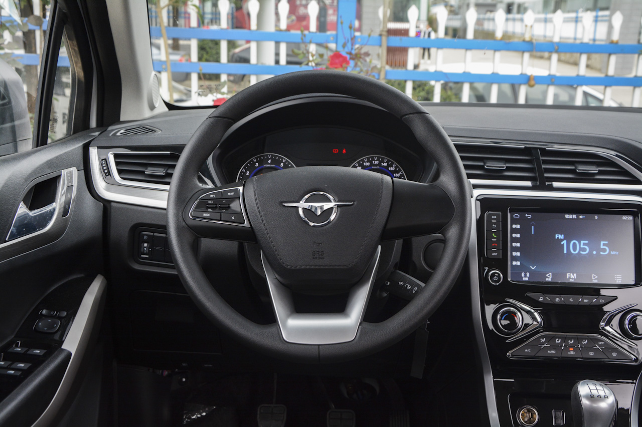 2018款海马S5青春版 1.6L手动精英型