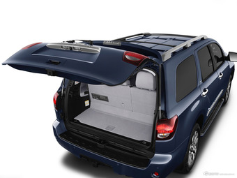 丰田推出新款巨无霸 改款红杉发布