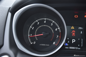 2013款劲炫ASX 2.0L自动四驱尊贵版