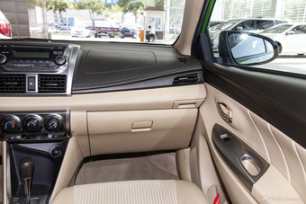 2014款YARiS L 致炫1.5L自动锐动版