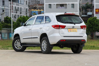 2016款揽福 2.4L手动汽油两驱精英版5座