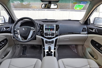 【长城C30新能源和比亚迪e5哪个好?】长城C