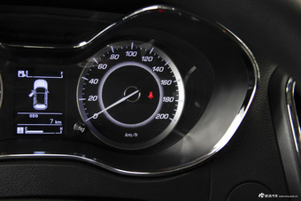 2016款 宝骏560 1.5T手动精英型