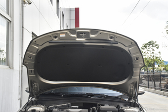 2016款起亚K5 1.6T自动LUXURY