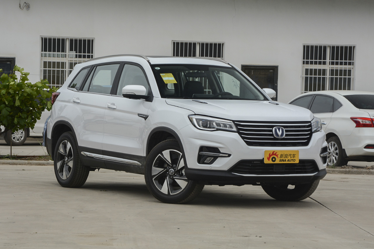 2018款长安CS75 1.5T自动精智型