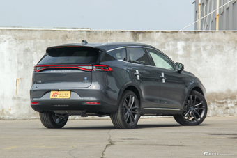 2018款比亚迪唐新能源2.0T全时四驱智联创享型7座