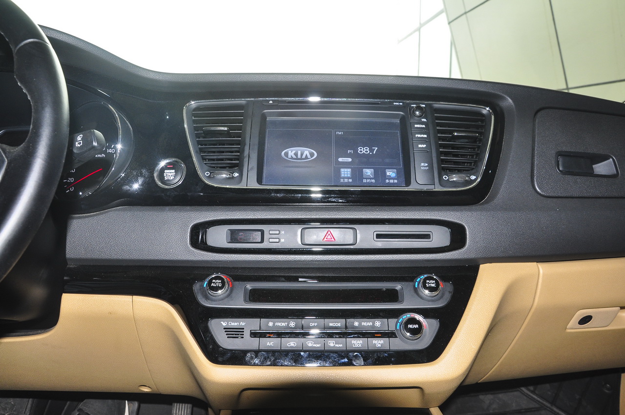 2015款嘉华（进口）3.3L自动豪华版 国IV