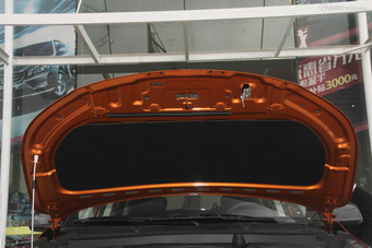 2016款东南DX3 1.5L手动劲彩版