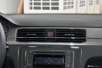 2017款桑塔纳浩纳1.6L自动风尚版