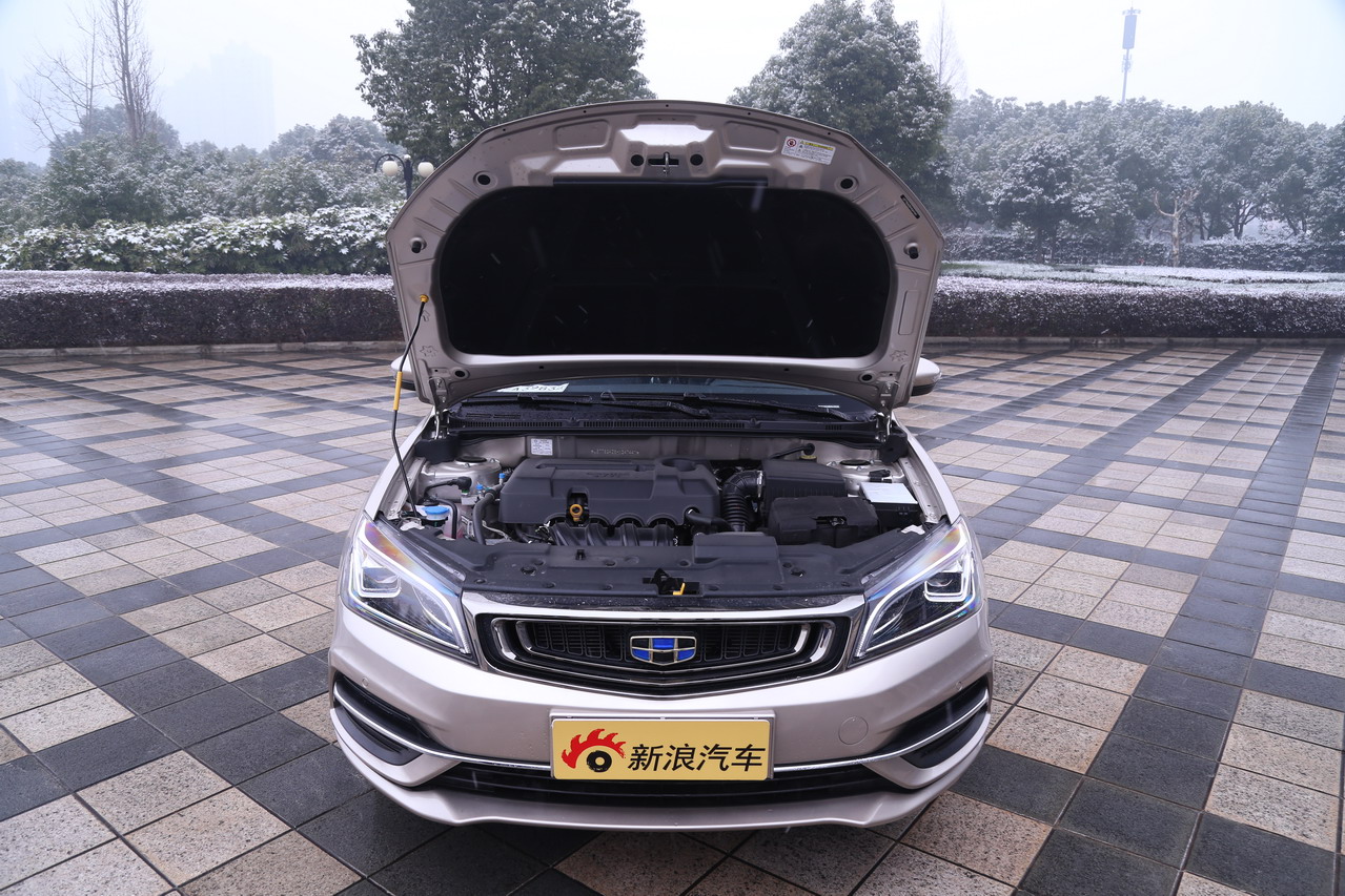 2018款吉利帝豪1.5L自动尊贵型