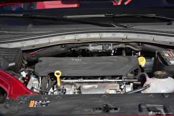 2018款名爵HS 2.0T自动四驱30T Trophy荷尔蒙超燃版