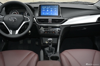 2019款东南A5翼舞 1.5L手动豪华版国V