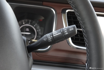 2017款GL8 2.5L自动豪华型