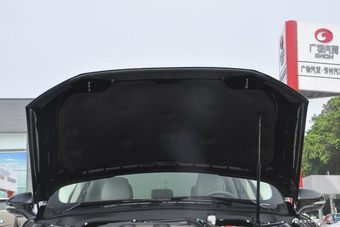 2017款蒙迪欧2.0L自动 HEV 智尊旗舰型