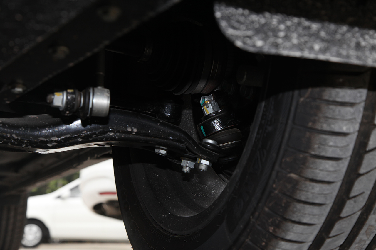 2018款汉腾X5 1.5T手动精英版