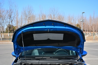 2018款科鲁兹两厢1.4T 双离合领锋版330T