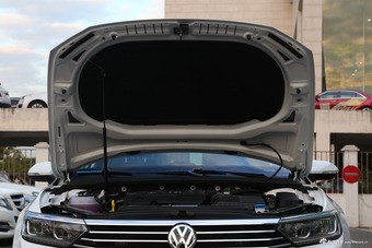 2018款蔚揽2.0T自动两驱畅行版380TSI