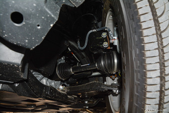 2017款长安CS95 2.0T自动两驱智远版