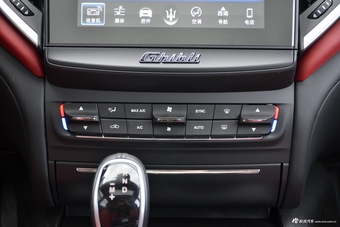 2018款Ghibli 3.0T自动350Hp 标准版