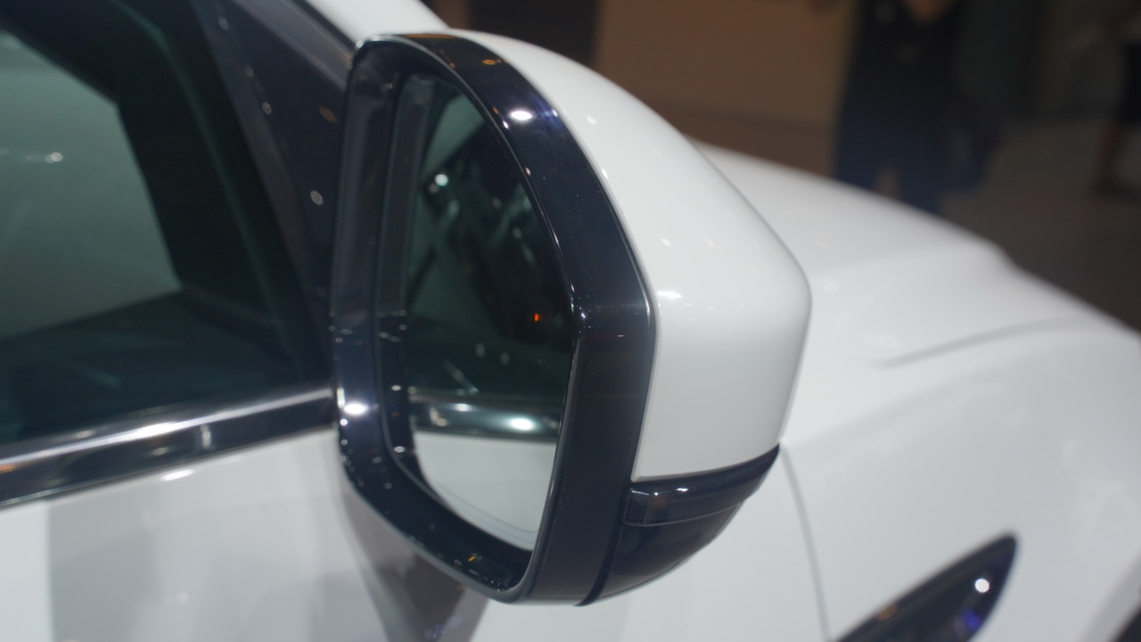 2018成都车展实拍：捷豹E-PACE