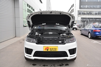 2018款路虎揽胜运动 3.0 v6锋尚创世版DYMAMIC