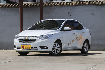 2015款赛欧3 1.5L手动理想天窗版图片