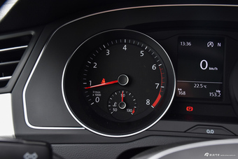 2018款迈腾1.4T自动280TSI DSG越享型