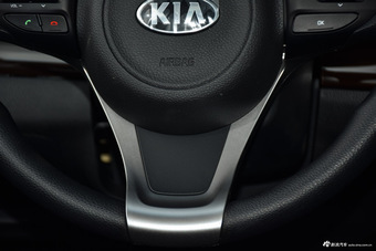 2015款起亚K4 1.8L自动GLS Special