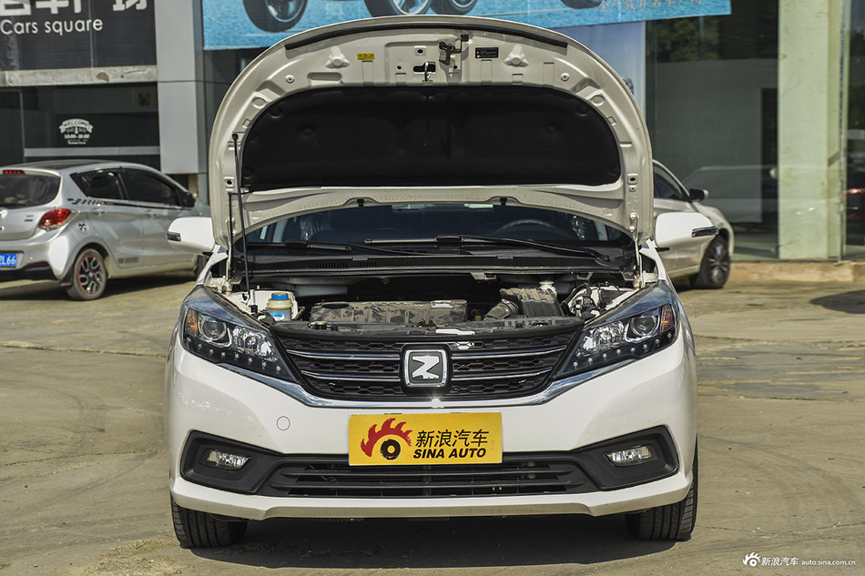 2014款 众泰Z300 新视界 1.5L 手动尊贵型
