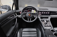 2017款保时捷Panamera 4S 2.9T自动